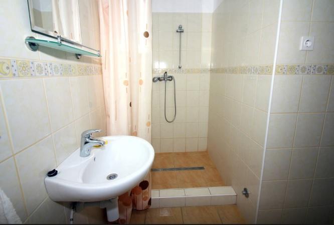 Waterfront Apartments Тисно Экстерьер фото